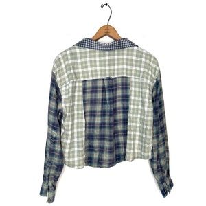 American Eagle Cropped Flannel